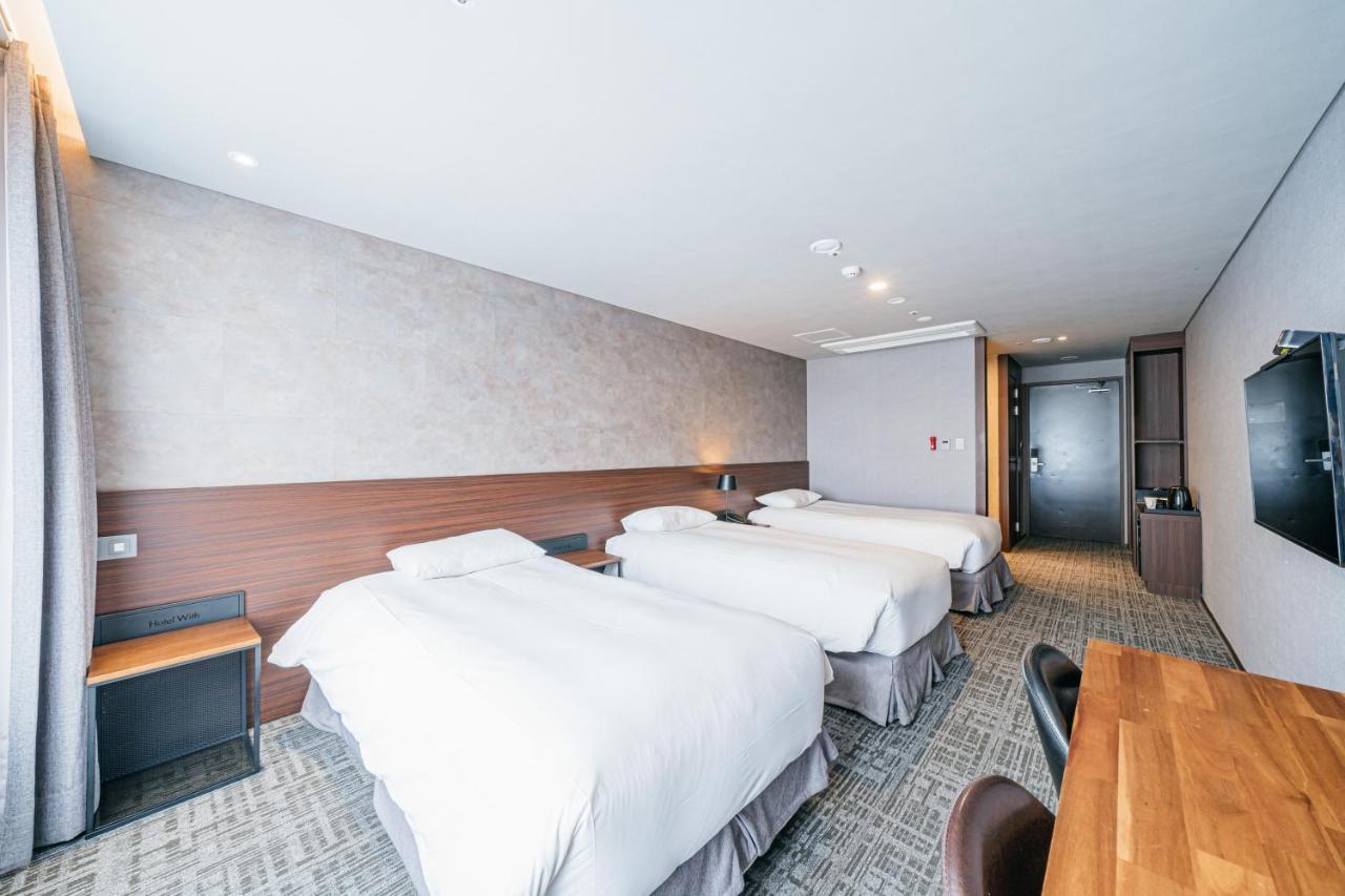 Hotel With City Jeju by Eksteriør bilde
