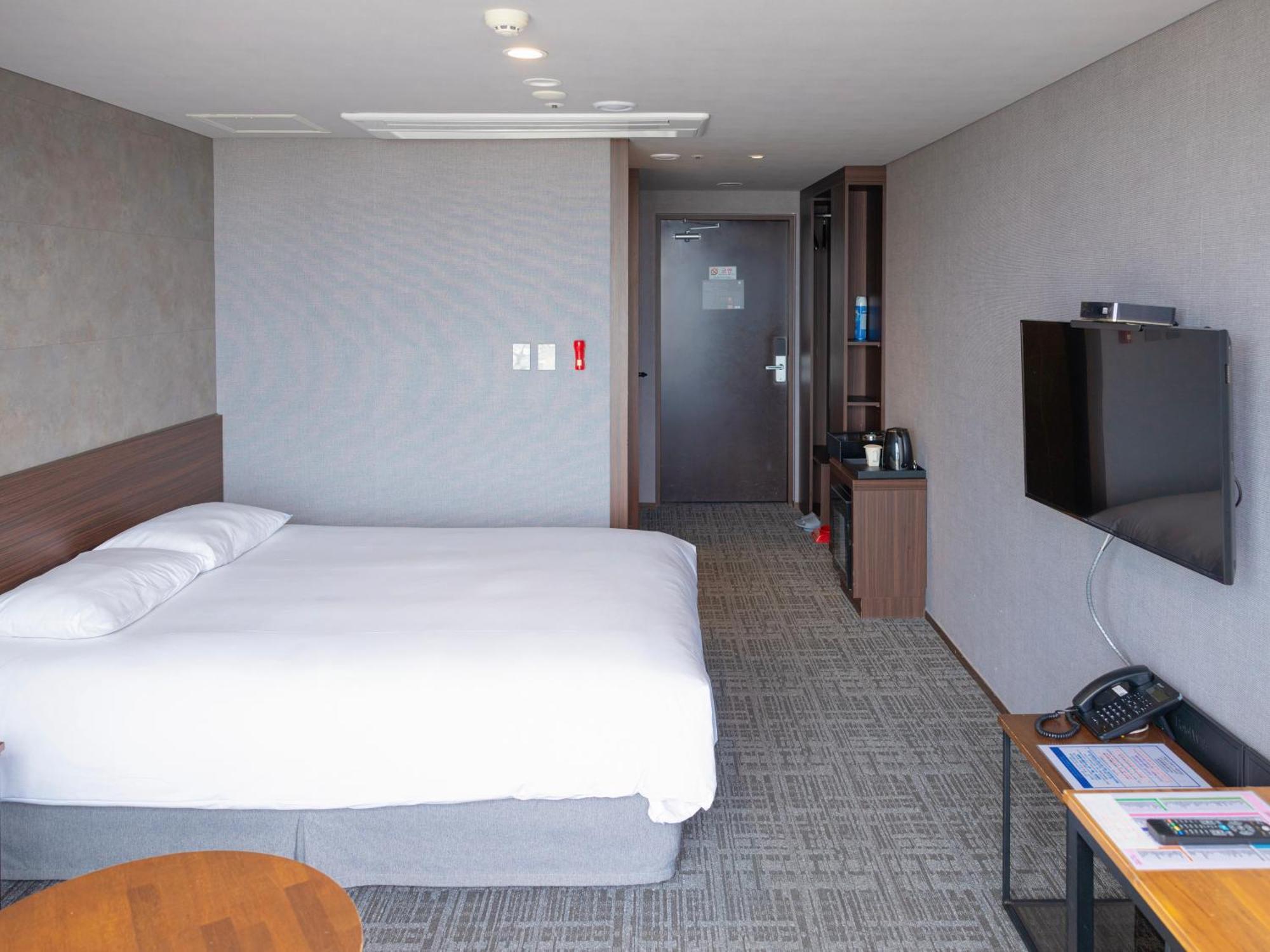 Hotel With City Jeju by Eksteriør bilde